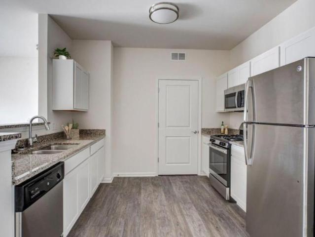1 bedroom, Lockport IL 60441 106058488