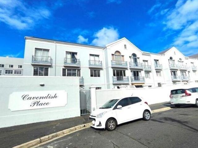 1 Bedroom loft apartment to rent in Claremont Upper, Cape Town