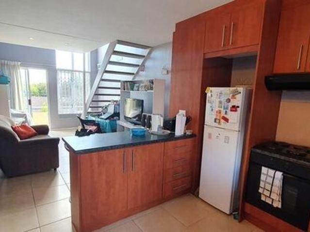 1 Bedroom loft apartment to rent in Kenilworth, Cape Town