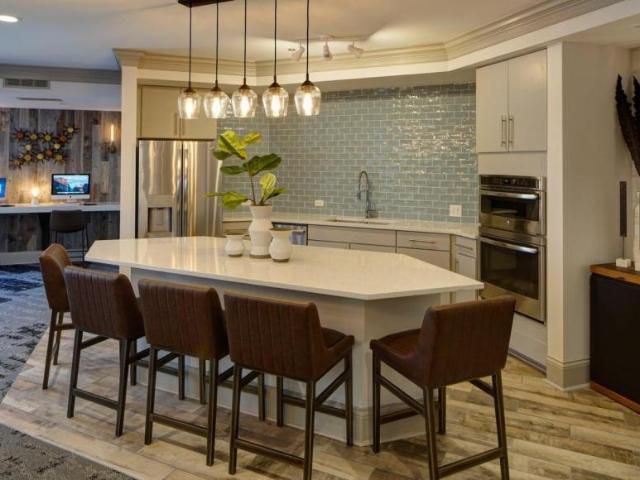 1 bedroom, Lombard IL 60148 105893221