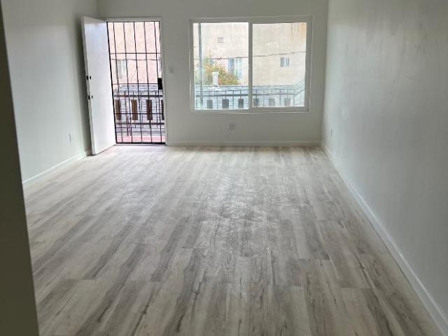 1 bedroom, Los Angeles CA 90004 106027882