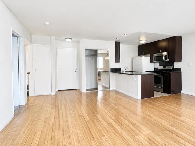 1 bedroom, Los Angeles CA 90005 100595530