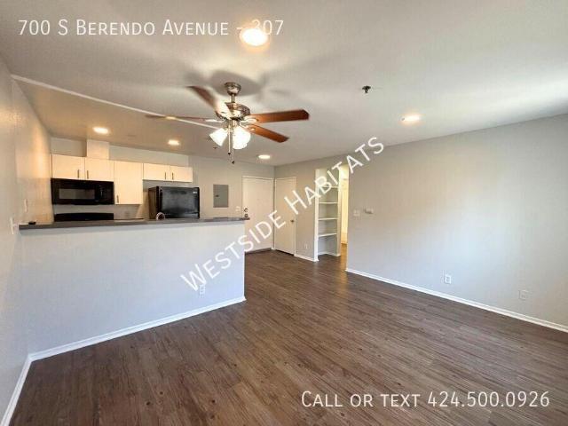 1 bedroom, Los Angeles CA 90005 102490854