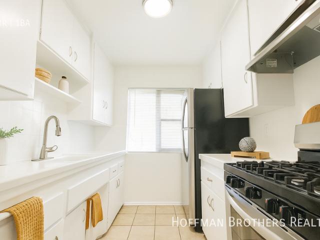 1 bedroom, Los Angeles CA 90008 96520805