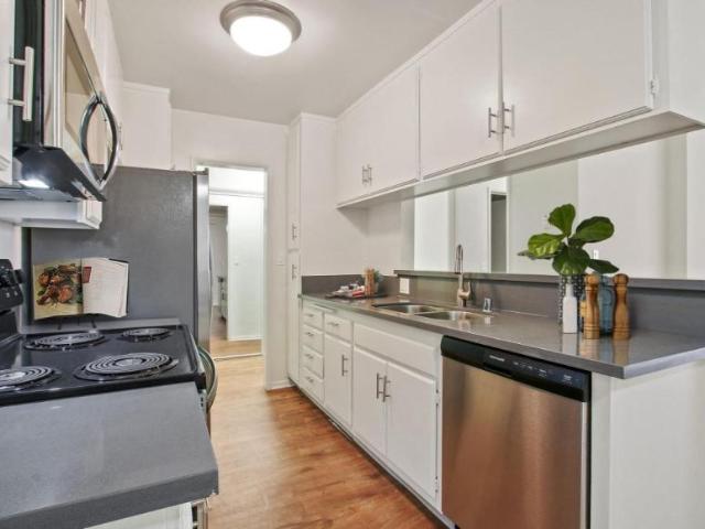 1 bedroom, Los Angeles CA 90025 LS104813394