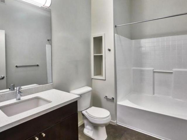 1 bedroom, Los Angeles CA 90028 104996334