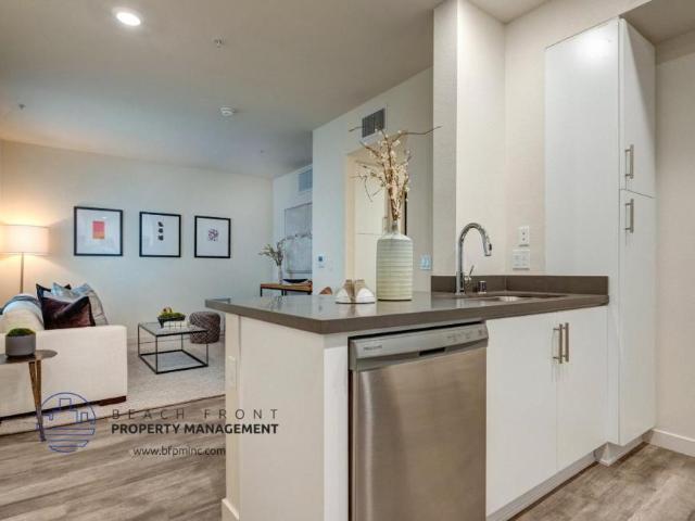 1 bedroom, Los Angeles CA 90037 104581581