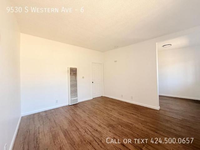 1 bedroom, Los Angeles CA 90047 105299742