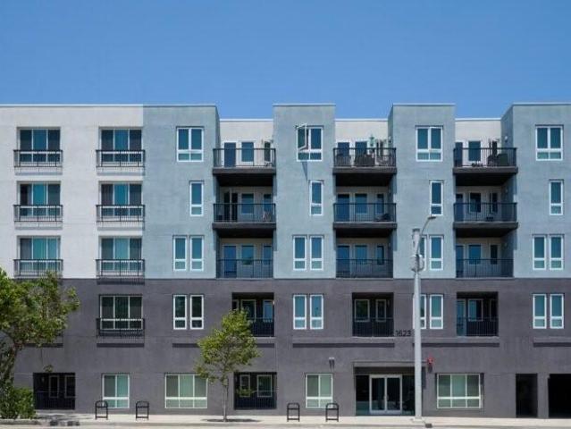 1 bedroom, Los Angeles CA 90047 103362137
