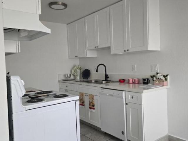 1 bedroom, Los Angeles CA 91402 LS104744747