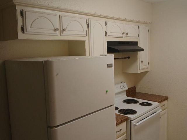 1 bedroom, Lawton OK 73505 105294217