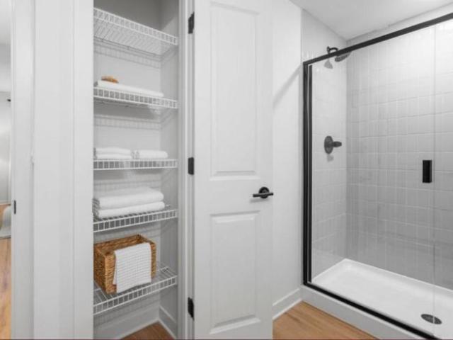 1 bedroom, Lake Worth FL 33467 LS105503230