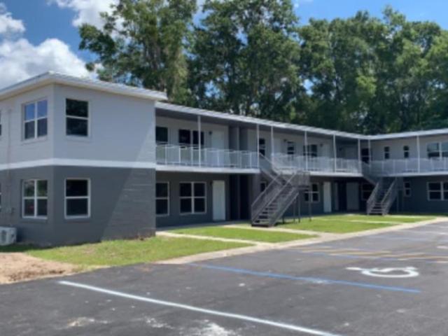 1 bedroom, Lake City FL 32025 105899242