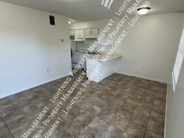 1 bedroom, Lakeland FL 33801 104618591