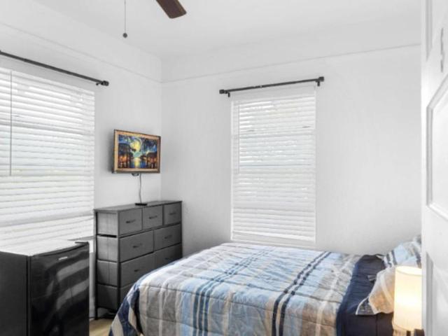 1 bedroom, Lakeland FL 33815 106217530