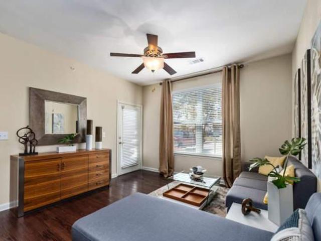 1 bedroom, League City TX 77573 104860057