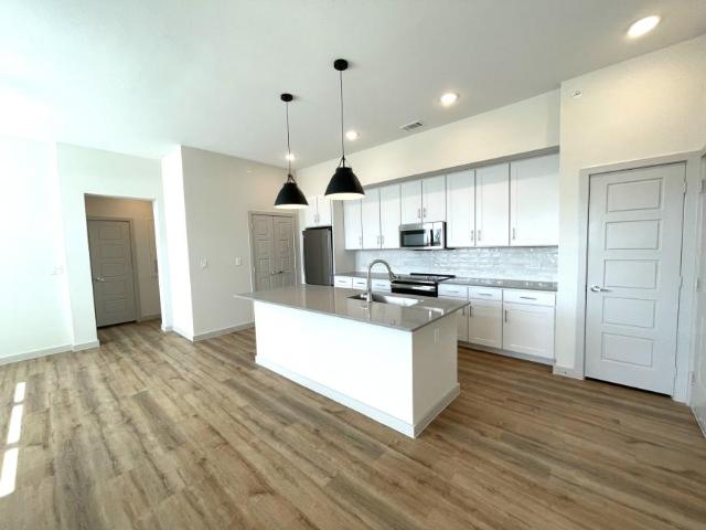 1 bedroom, Leander TX 78641 95851418