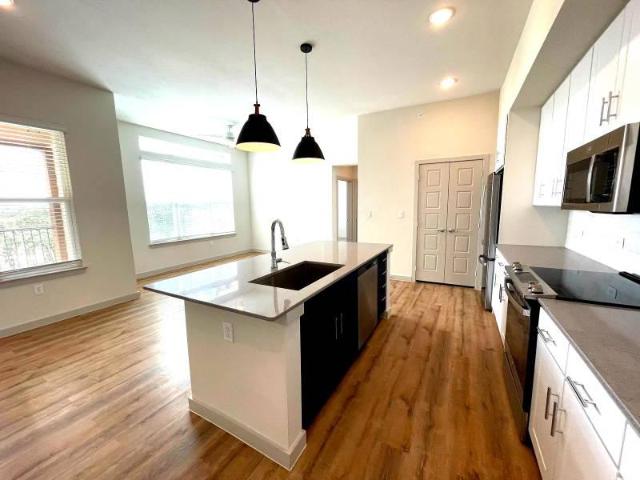 1 bedroom, Leander TX 78641 103030402