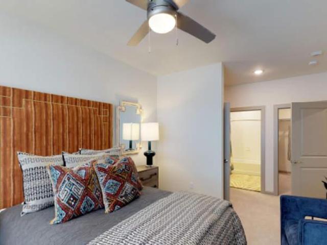 1 bedroom, Leander TX 78641 105220104