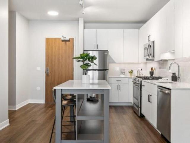 1 bedroom, Lincolnwood IL 60712 101256490