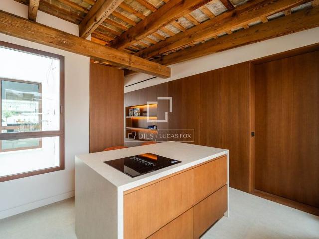 1 bedroom luxury penthouse for rent in Valencia