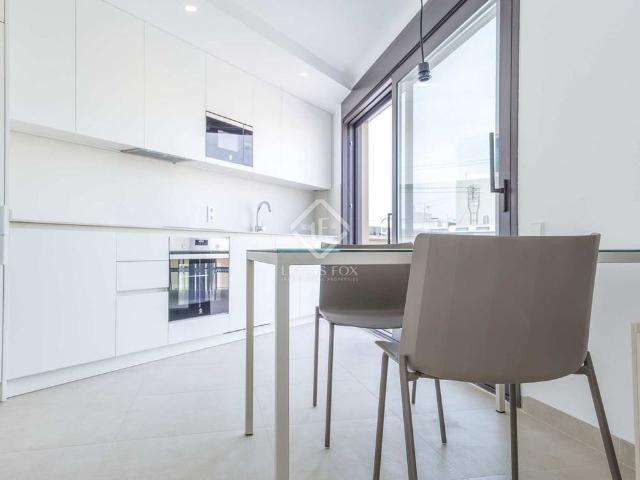 1 bedroom luxury penthouse for rent in Valencia, Spain