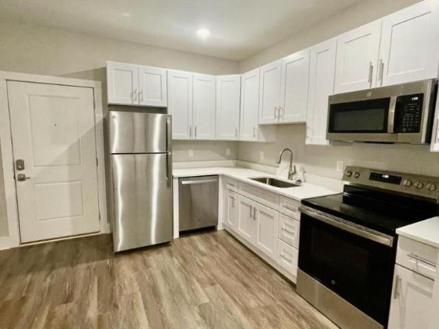 1 bedroom, Lynchburg VA 24501 106026097