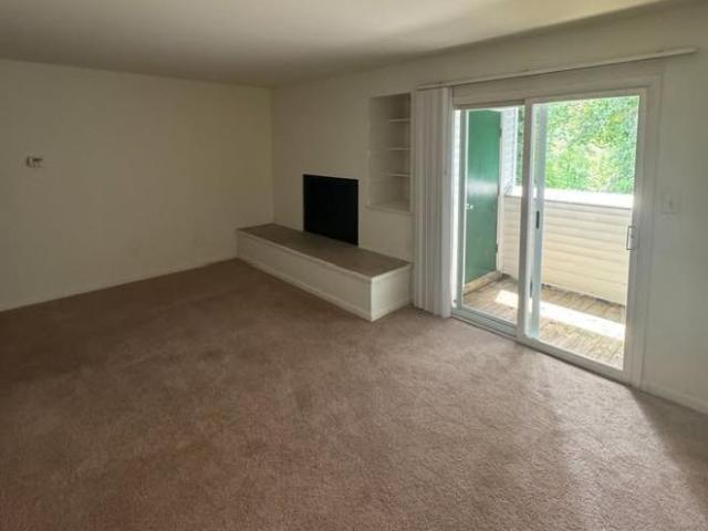 1 bedroom, Lynchburg VA 24503 105373674