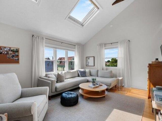1 bedroom, Lynn MA 01902 105613662