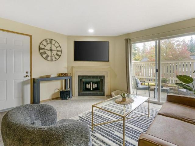 1 bedroom, Lynnwood WA 98037 LS105729215