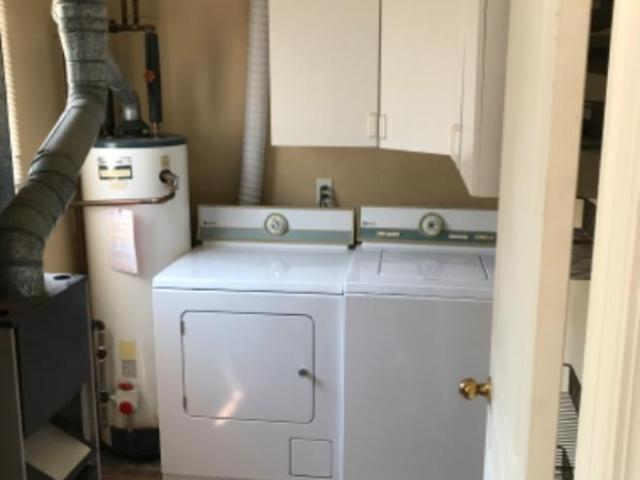 1 bedroom, Moline IL 61265 106110884