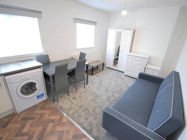 1 Bedroom MAISONETTE To Let