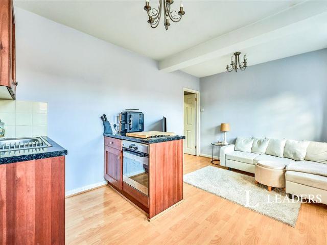 1 bedroom maisonette to rent Granary Court, Bell Street, Sawbridgeworth, CM21