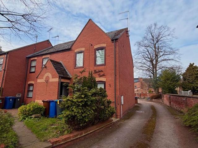 1 Bedroom Maisonette To Rent In Beatrice Court, Rangemore Street, DE14