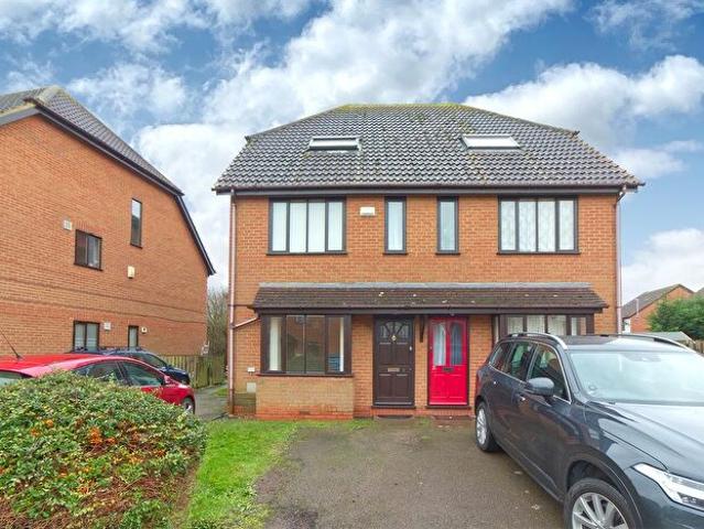 1 Bedroom Maisonette To Rent In Bergamot Gardens, Walnut Tree, MK7