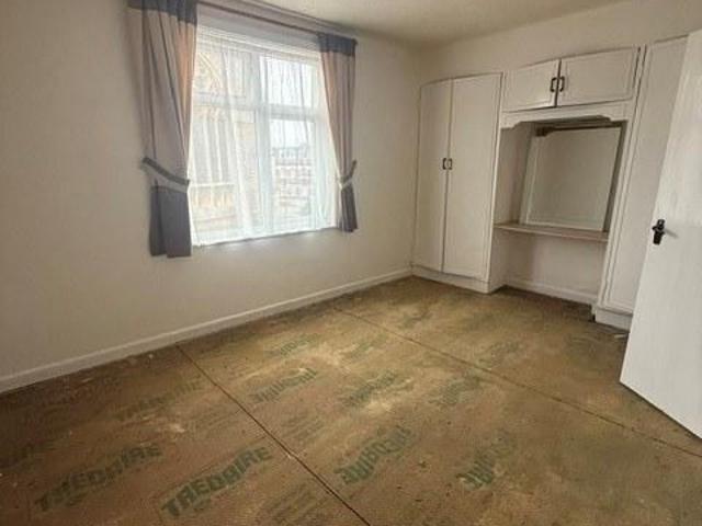 1 bedroom maisonette to rent