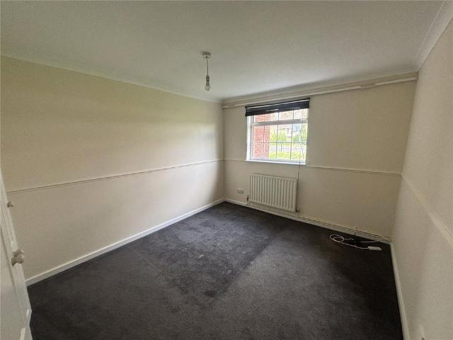 1 bedroom maisonette to rent