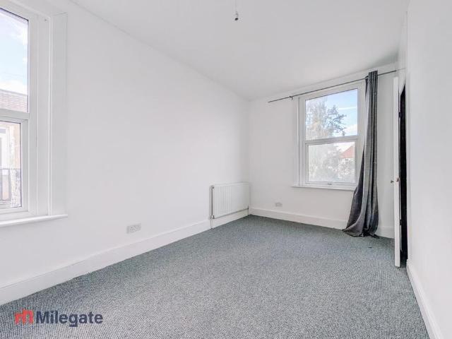 1 bedroom maisonette to rent