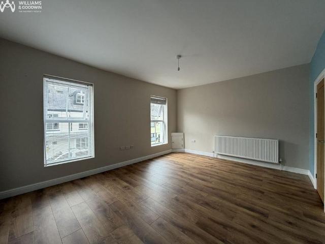 1 bedroom maisonette to rent