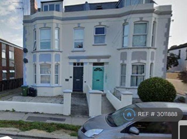 1 bedroom maisonette to rent