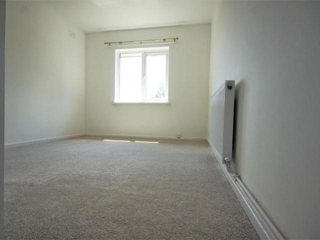 1 bedroom maisonette to rent