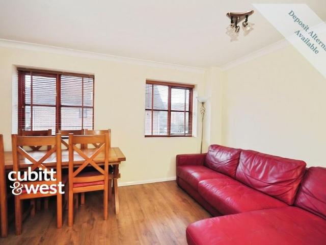 1 bedroom maisonette to rent