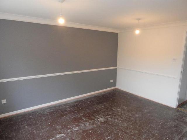 1 bedroom maisonette to rent