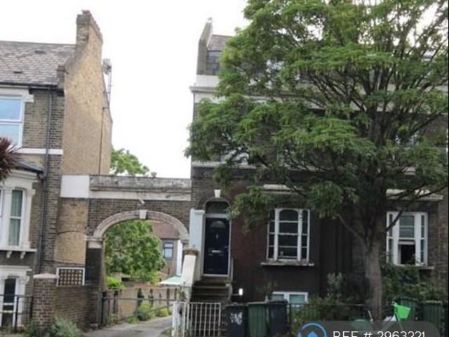 1 bedroom maisonette to rent