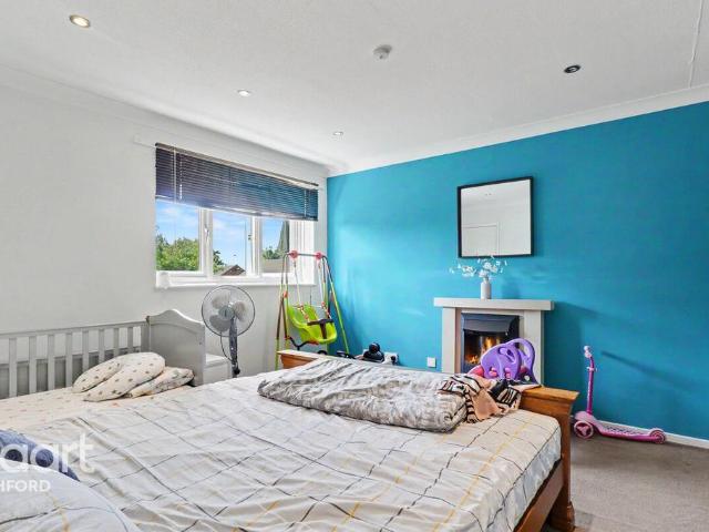 1 bedroom maisonette to rent