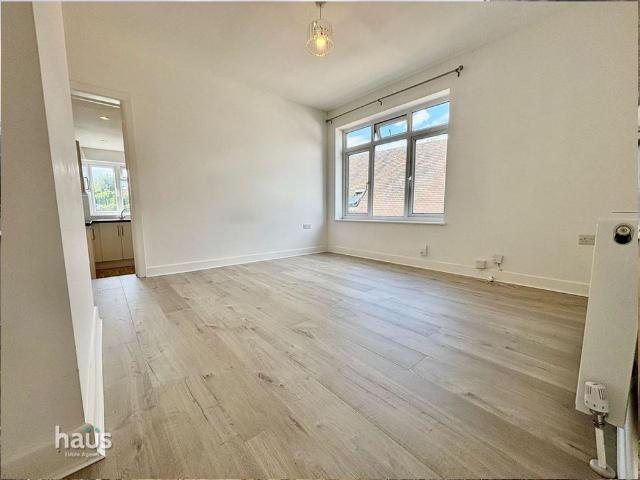 1 bedroom maisonette to rent