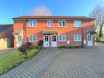 1 bedroom maisonette to rent