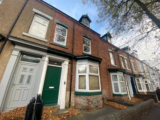 1 bedroom maisonette to rent