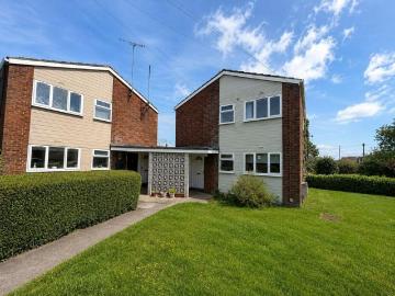 1 bedroom maisonette to rent