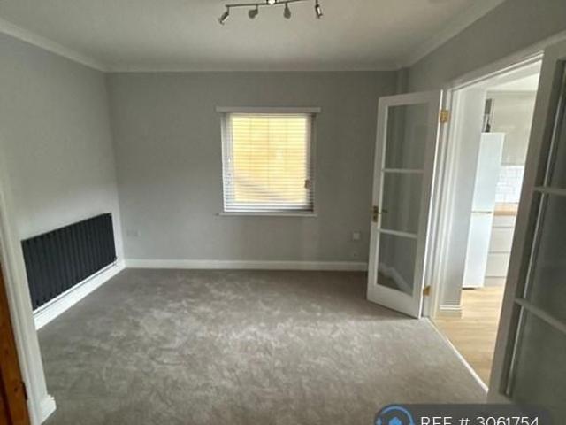 1 bedroom maisonette to rent